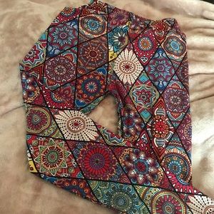 Butter soft leggings stained glass pattern